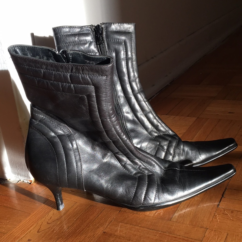 Browns Couture size 9 Botties